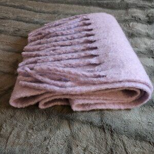 Vero Moda Lavender Wool Blend Scarf | Gudrun | Brushed Fringe | Unisex